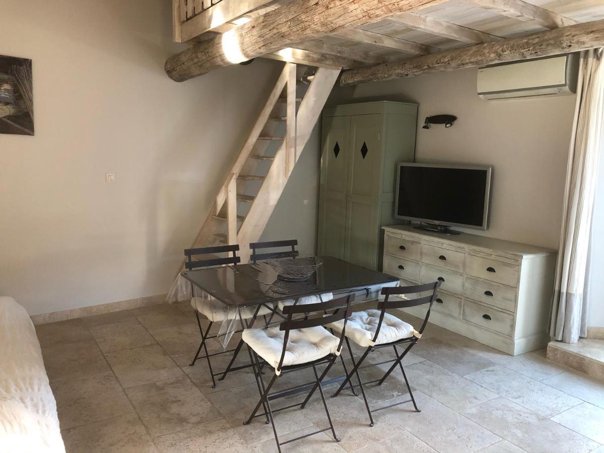 Ferme La Claviere, Maison De Lou Pitchoun Ferienhaus